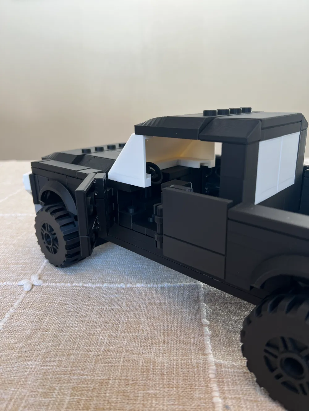 Brick F-150 Truck 2x Scale by DesignLab - MakerWorld