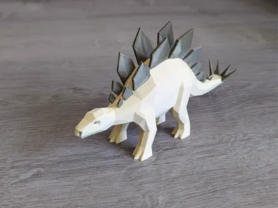 Stegosaurus – Low-Poly Dino Model