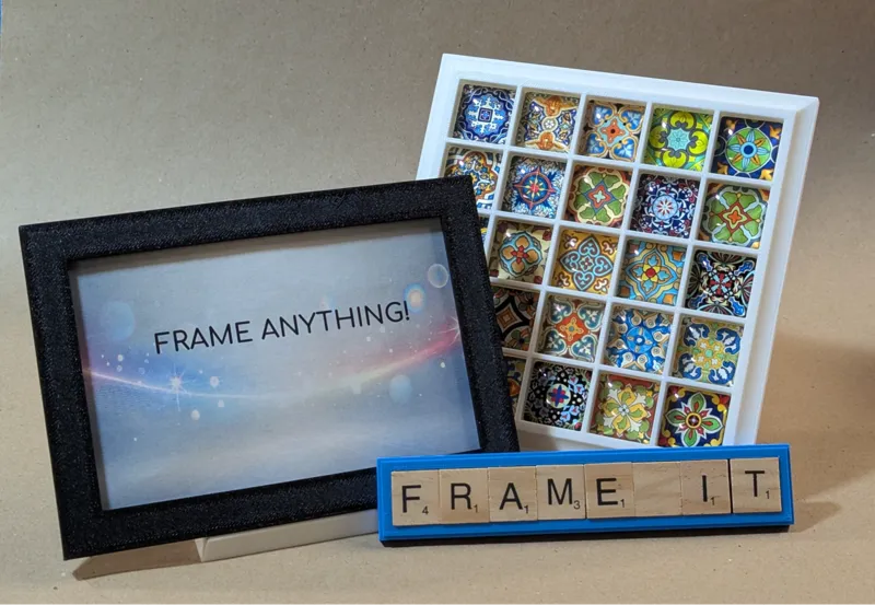 Customizable Frame - Photos, Tiles, Trading cards