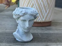 Buste jardinière façon antique — photo 2