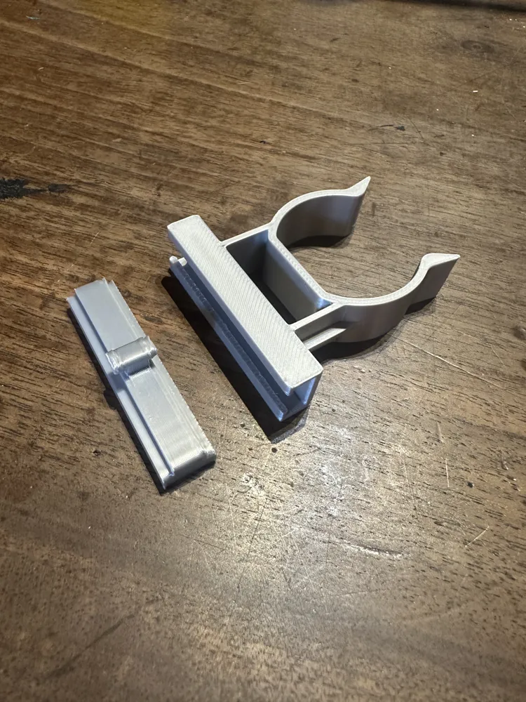Aluminum baseboard clip by Caccia MakerWorld: Download Free 3D Models
