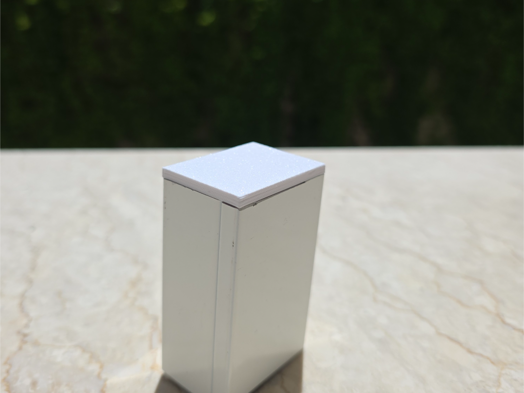 Tappo profilo in alluminio L fino con scatto