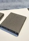 Closed tray