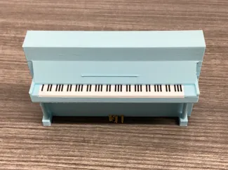 Standing Piano