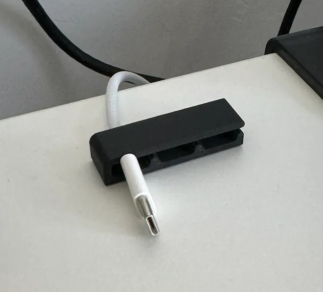 Minimal desk cable organiser
