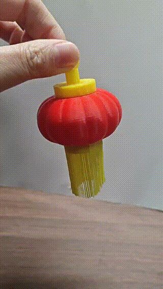 新年旋转灯笼