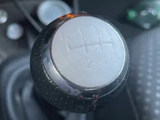 Shift knob cap Toyota Yaris XP9 6Gear