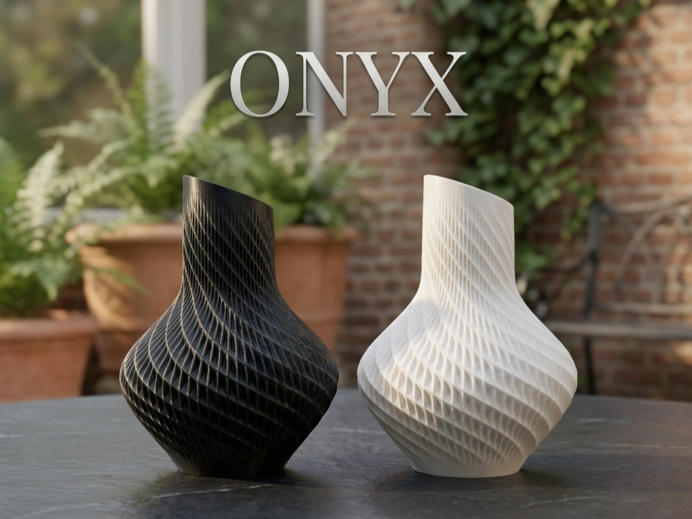 Onyx – Geometric Twisted Vase