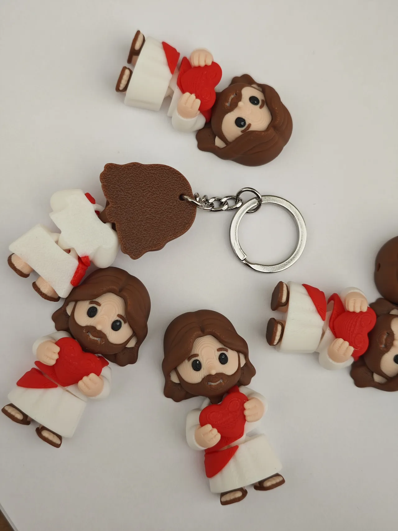 Jesus with Heart – Mini Flexi Articulated Figure view 4
