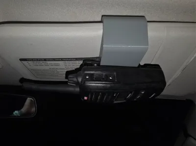 GME Handheld UHF Sun Visor Mounted Holder