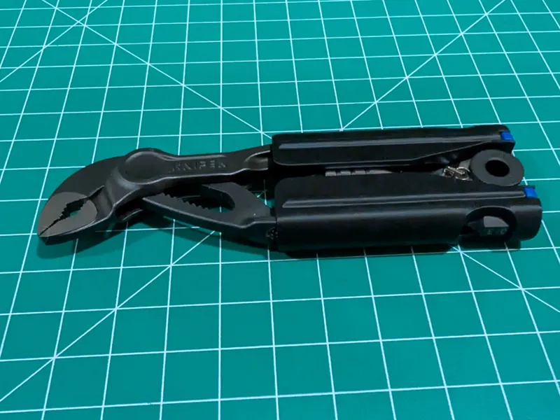 Knic-Knax Knipex Sheath