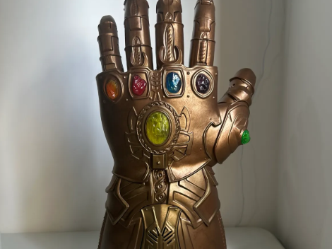 Manopla thanos 19 cm +-