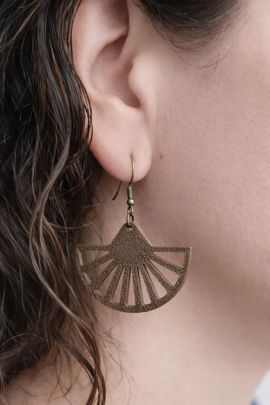 PENDIENTE ABANICO - Fan-shaped earring view 3
