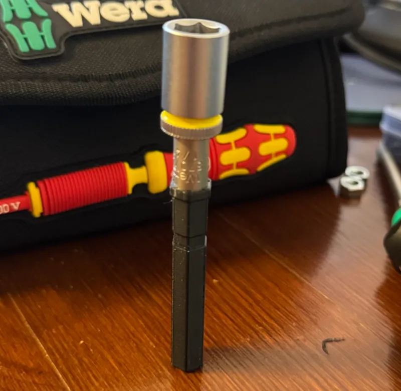 Wera Kraftform Kompakt VDE adapter for 1/4 sockets