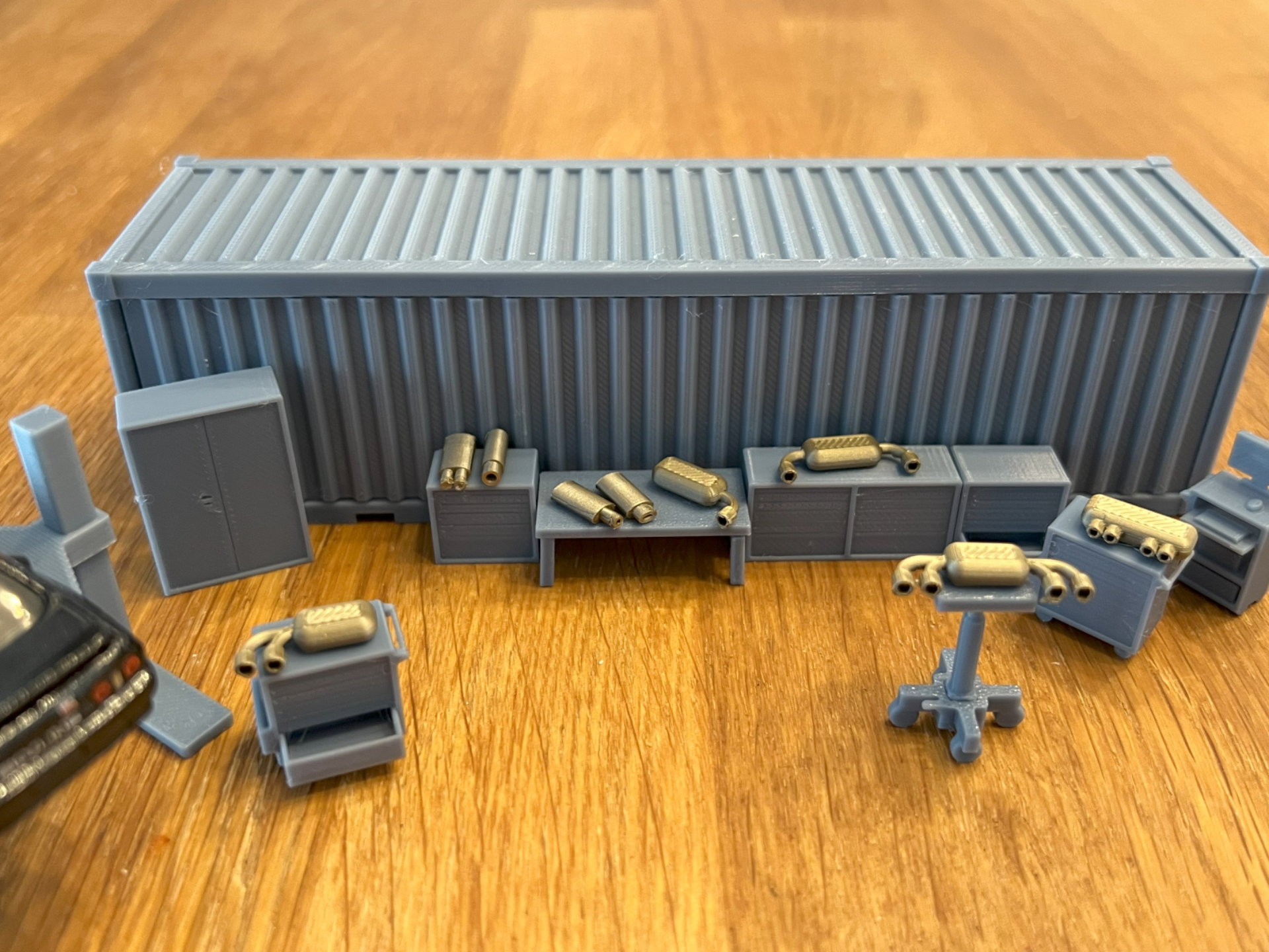 Tuning Exhaust 1/64 scale car diorama garage race