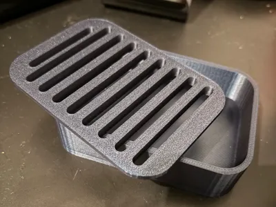 Slotted tray/ Desiccant bead tray 