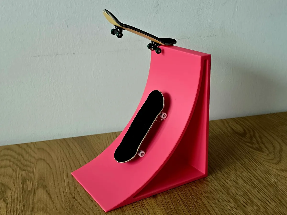 Rampe demi-lune pour fingerboard