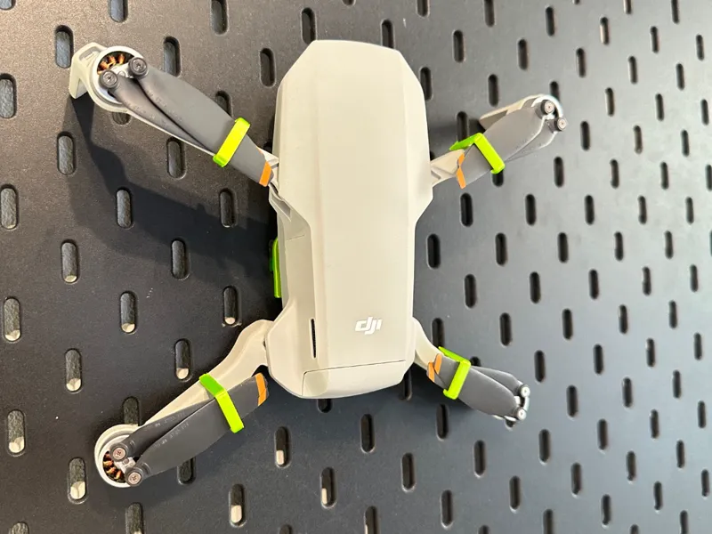 DJI Mini 2 - Ikea Skadis bracket / holder