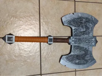 Stoick the Vast's Axe - How to Train Your Dragon
