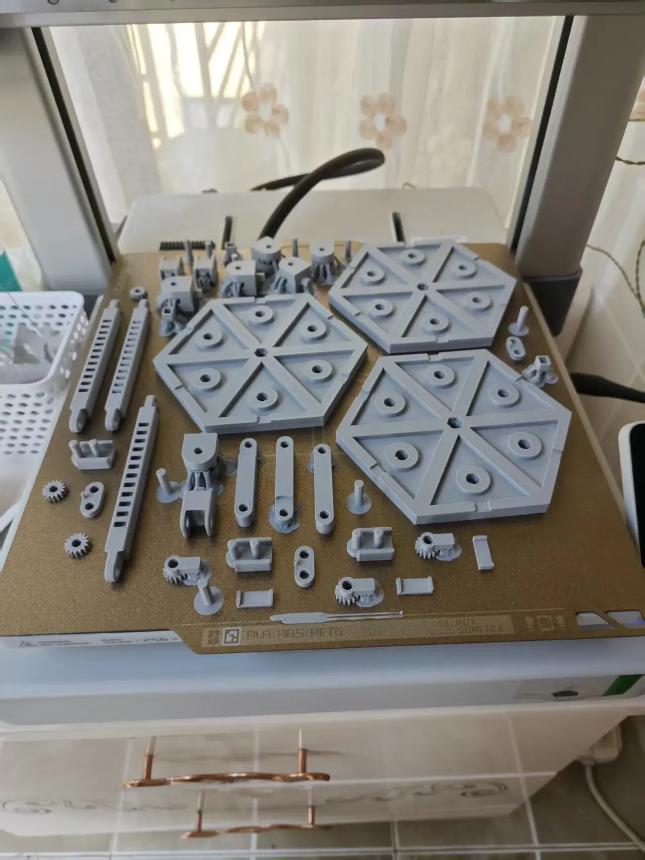 Miniatura 2 do modelo 3D 万代高达支架