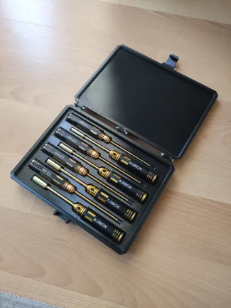 Rugged box for hex screw drivers