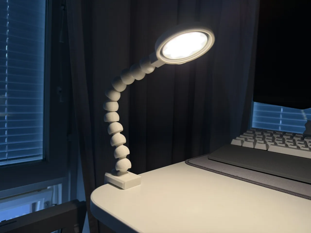 PoseLight - for LED Lamp Kit view 4