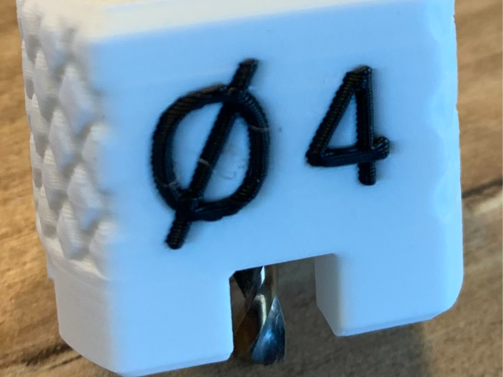 DRILLING GUIDE Ø4