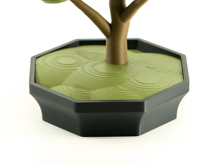 Customizable pot for bonsai