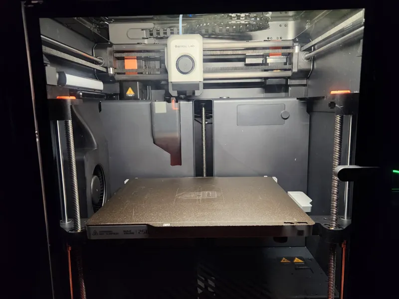 Simple 8mm LED Strip Holder with magnets for P1S