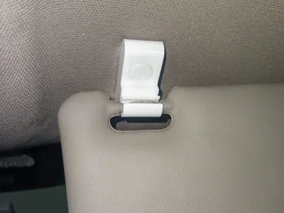 Alfa Romeo 147 sun visor clip