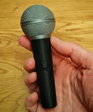 Toy Microphone -2 part easy print -realistic mesh