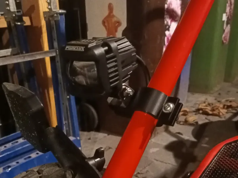 Purelux F210 Mount