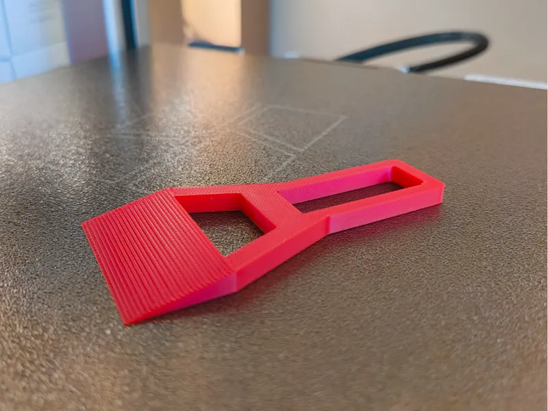 Bed scraper