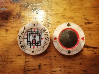 Poker Chip mit Spiegel – Netflix 'BET' / Kakegurui