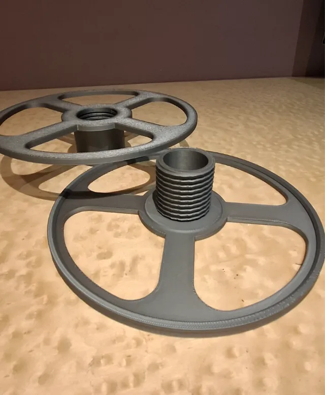 Adapter for small spools. AMS.