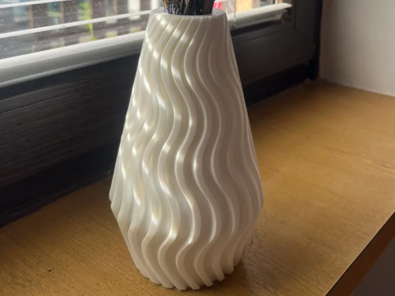 VASE - WAVES