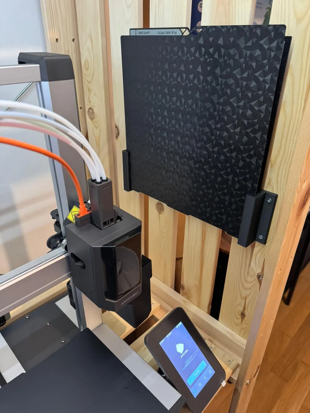 Build Plate Wall Mount V1.0 - Free 3D Print Model - MakerWorld
