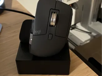Logitech MX Master 3s Stand