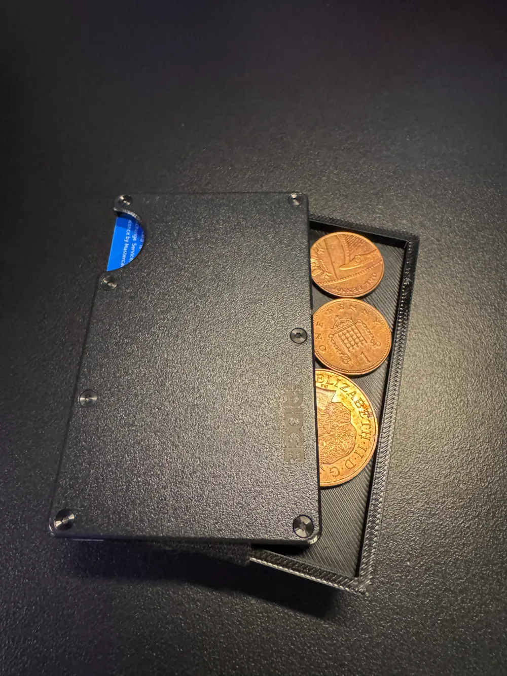ridge wallet coin tray - Free 3D Print Model - MakerWorld
