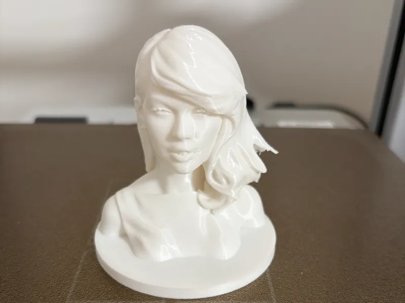 Taylor Swift statue