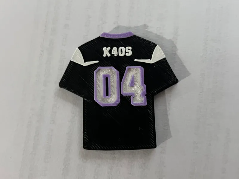 Llavero kpop k4os - camiseta k4os