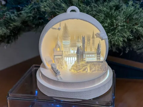 Hogwarts easy 2 print tealight/led lamp Snow Globe view 3