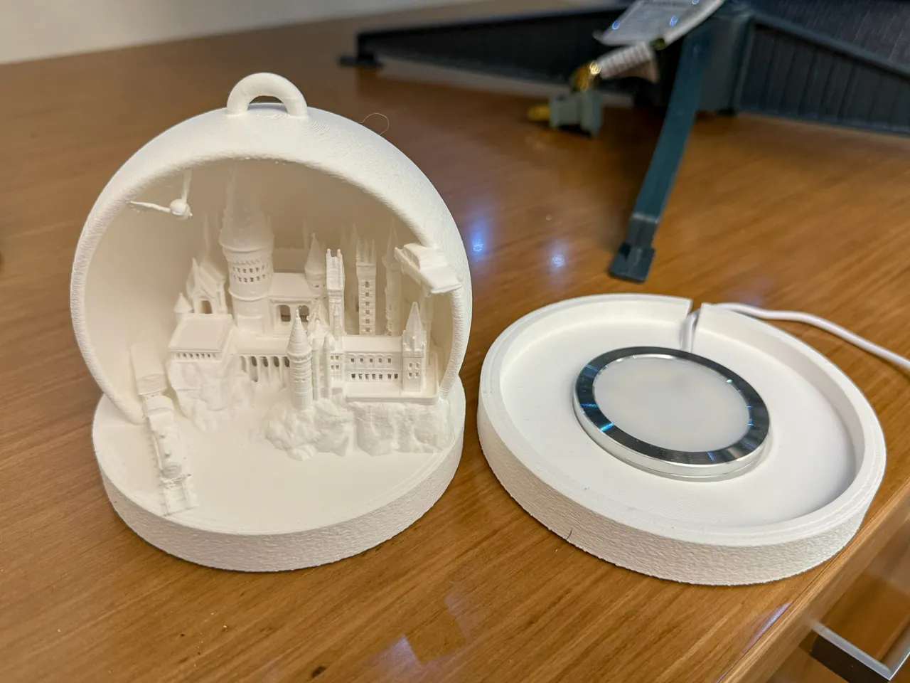 Hogwarts easy 2 print tealight/led lamp Snow Globe view 2