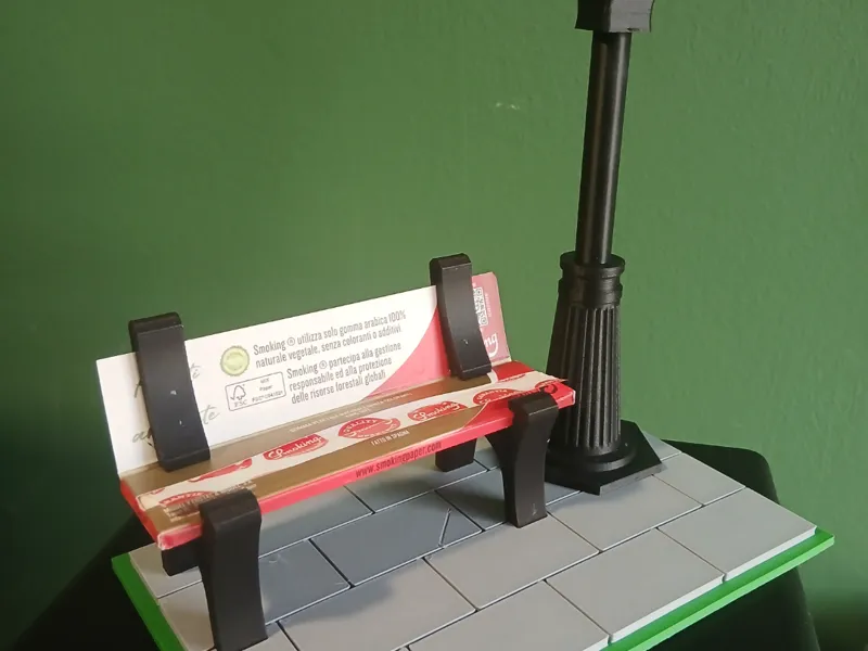 Mini Square Rolling Paper Bench Diorama With Press