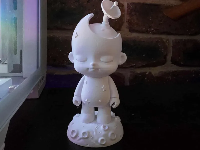 Moon Baby Art Toy