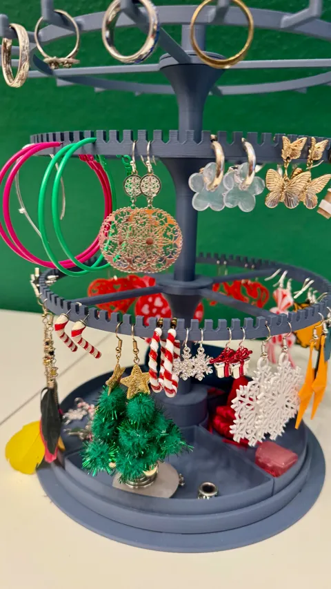 Rotating stand for earrings, rings and small necklaces, expandable view 3