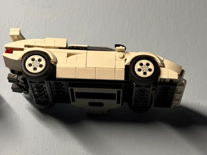 Lamborghini Countach  speed champions stand