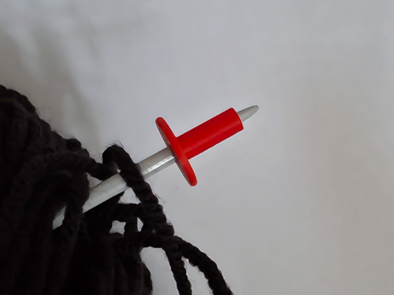 Knitting Needle Stopper (3-10mm sizes)