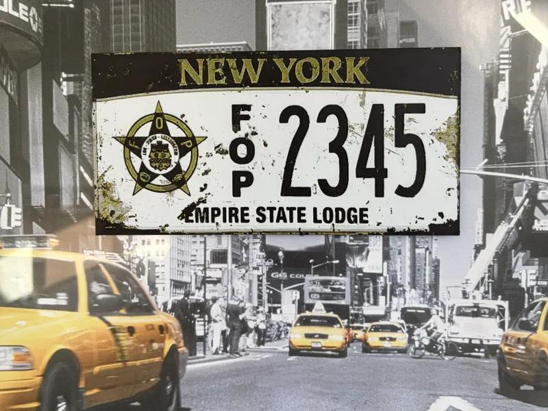 plaque immatriculation vintage new york Hueforge