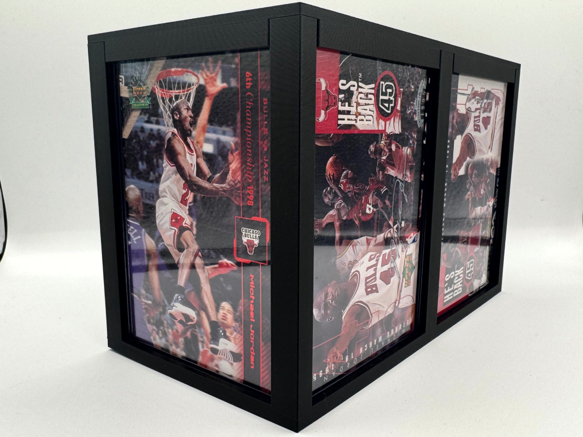 Jumbo 3.5x5 Card Display & Storage (Case Station)